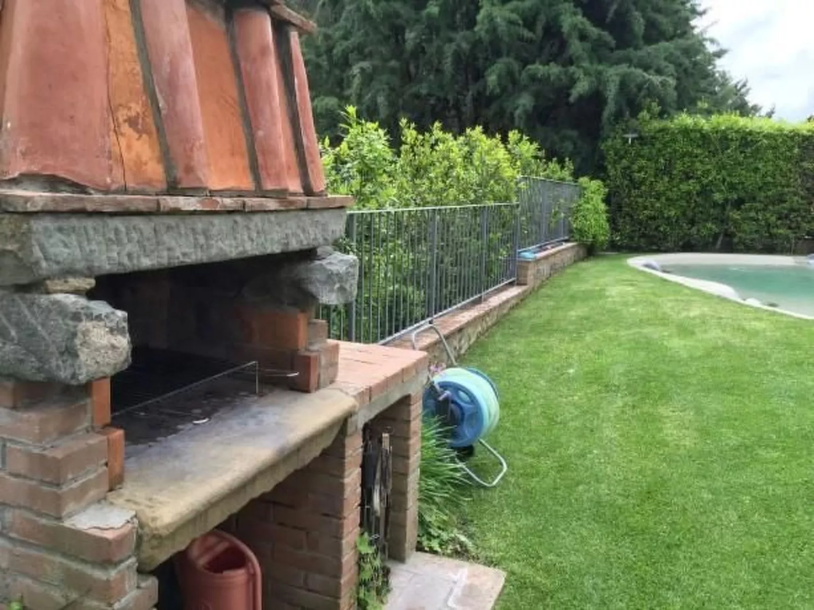 Gemütliches Ferienhaus mit Privatem Pool-Outside