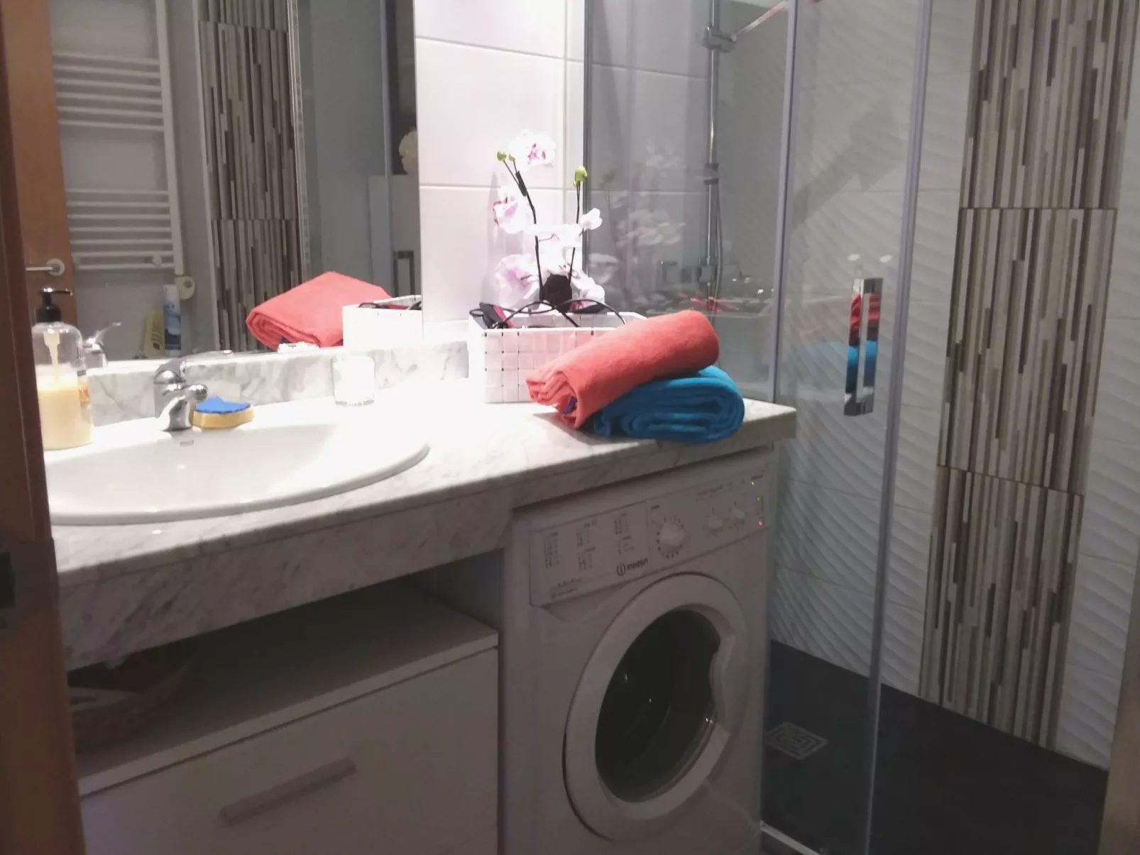 Appartement in Roses mit Grill, gemeinschaftlichem Pool und Terrasse-Dedans