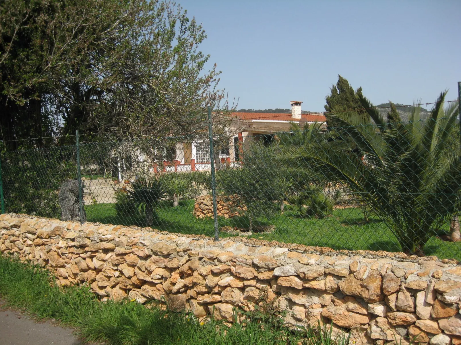 Ferienvilla mit Garten, Grill und Terrasse-Dehors