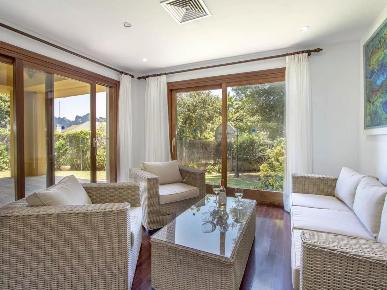 Vila Formosa Cala Sant Vicenç-Inside