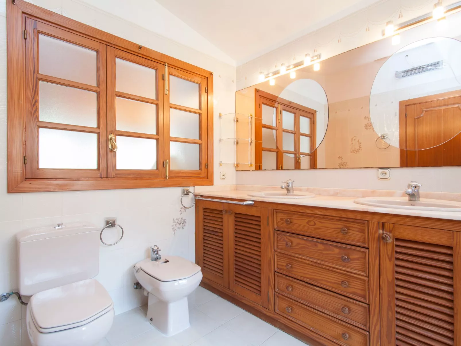 Ferienvilla "Costa d'en Blanes".-Dedans