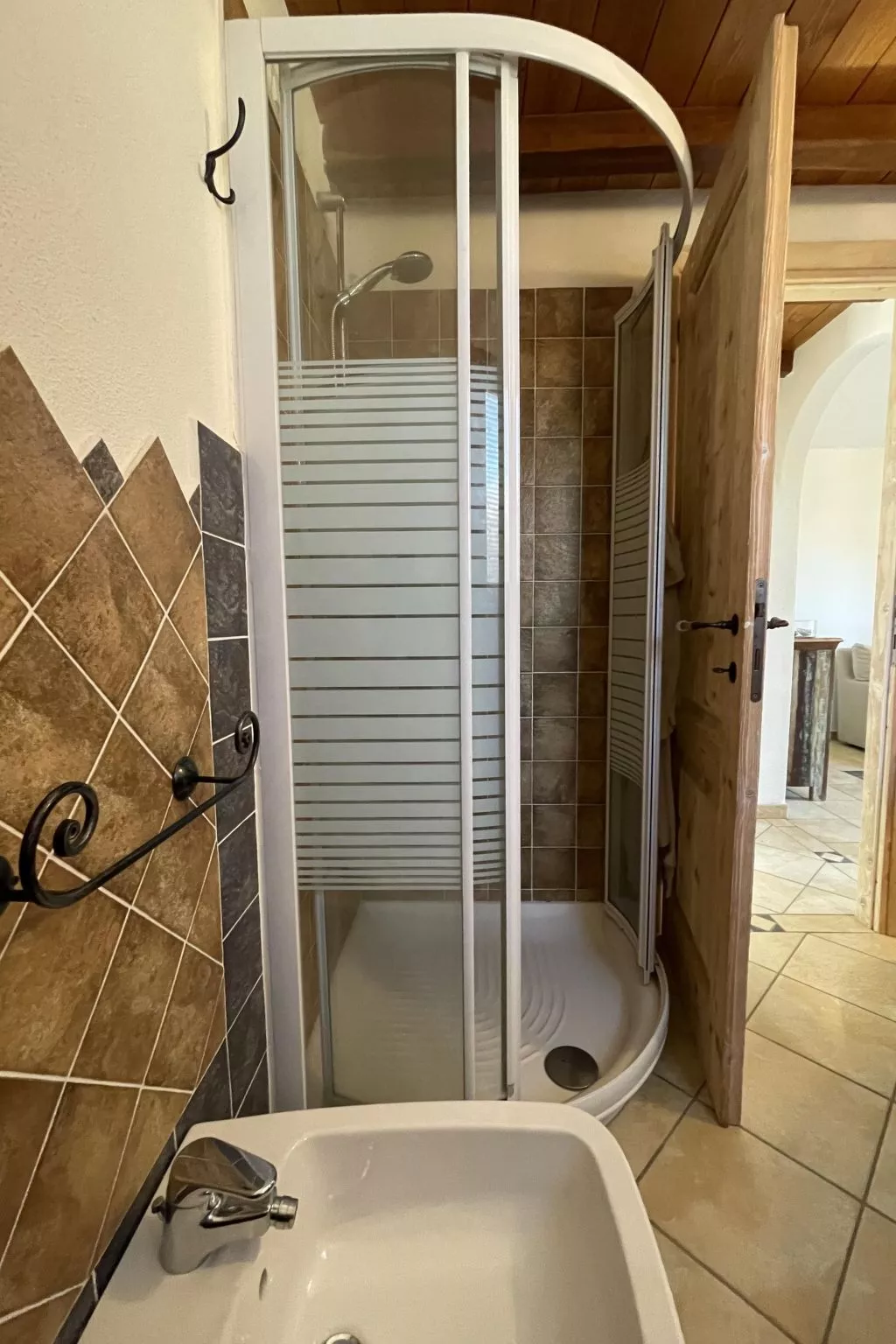 1 Kilometer vom Strand entfernt-Inside