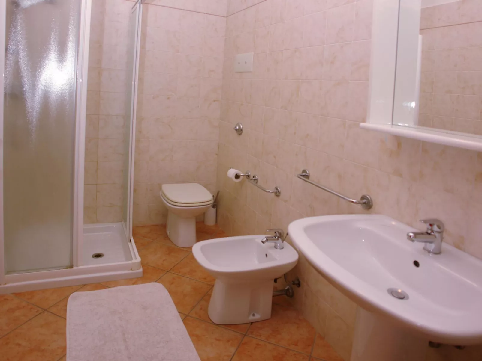 Dreizimmerwohnung ohne Seeblick - Drinnen