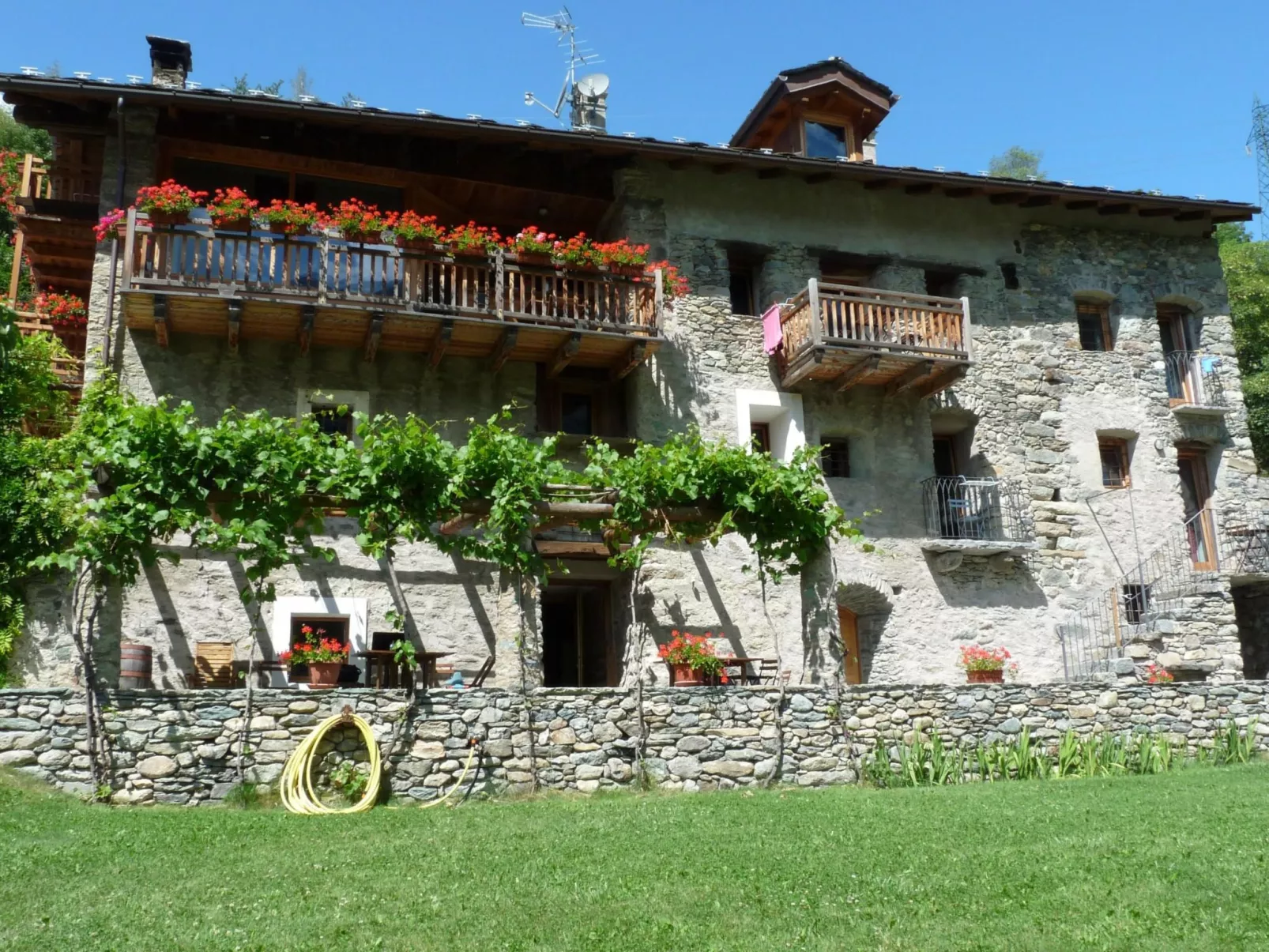 Einzimmerwohnung Die Katze in Gignod-Outside