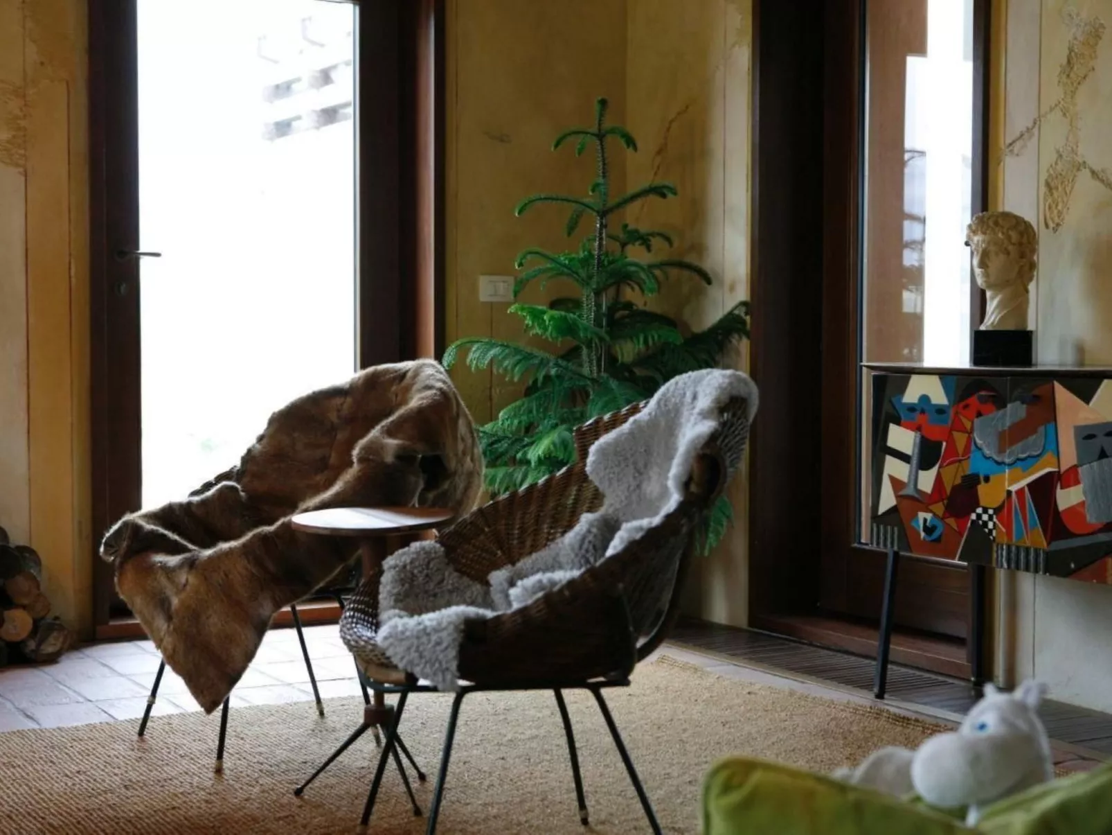 In Montescudaio mit Großem Garten-Drinnen