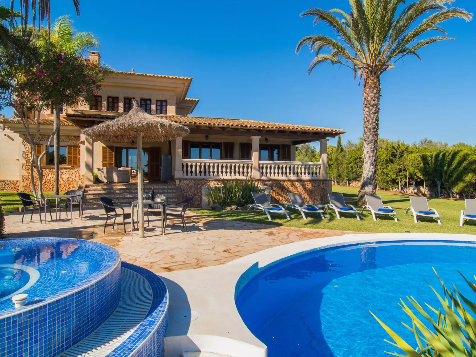 Sa Tanca nova mit Schwimmbad-Outside