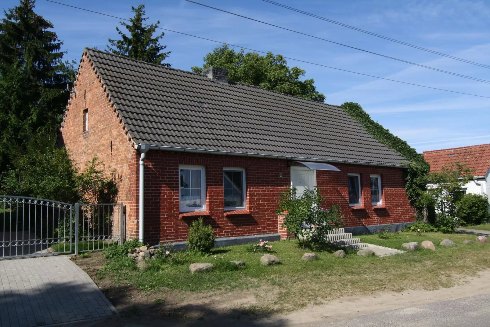 Ferienhaus Mohnblume-Exterior summer