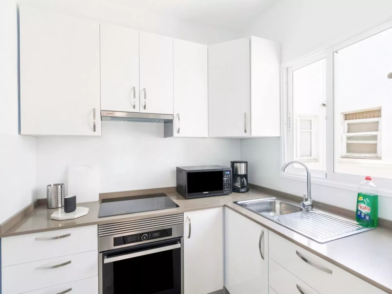 City Loft Santa Cruz-Inside