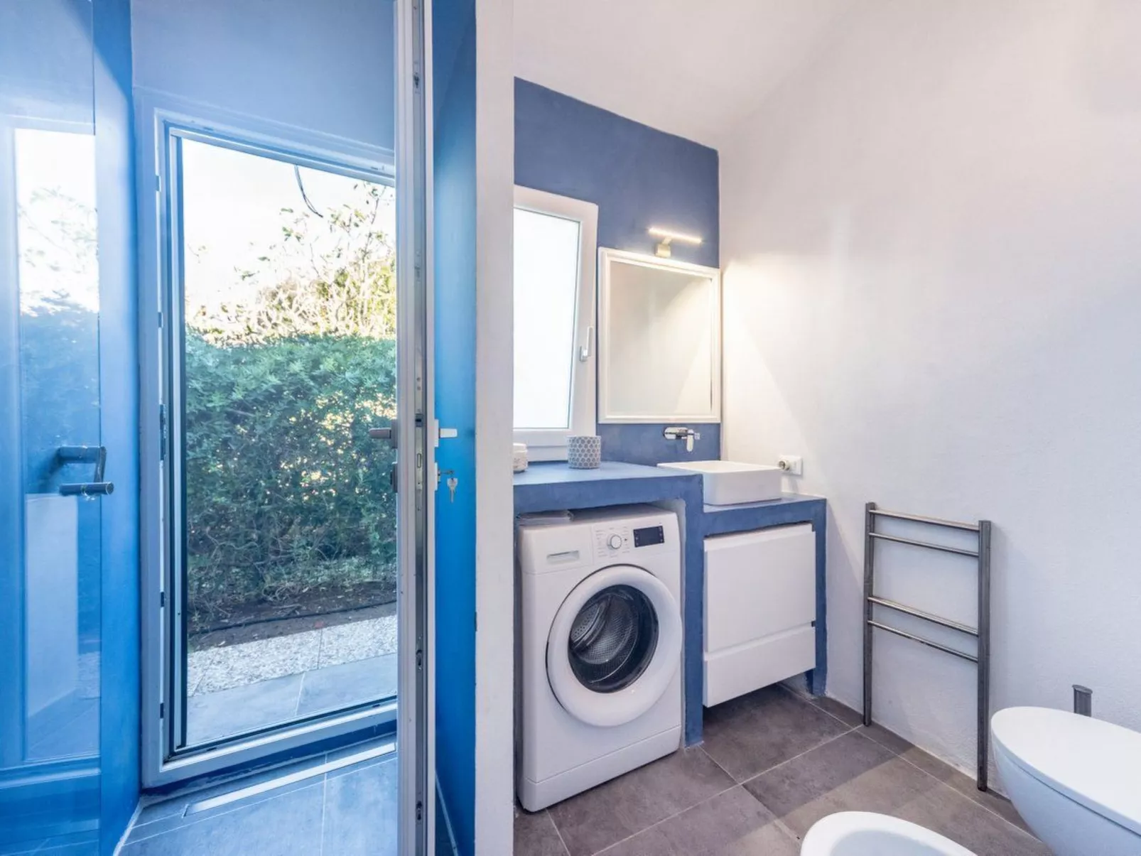 Villa "Villa Aurosa" in der Nähe des Strandes-Drinnen