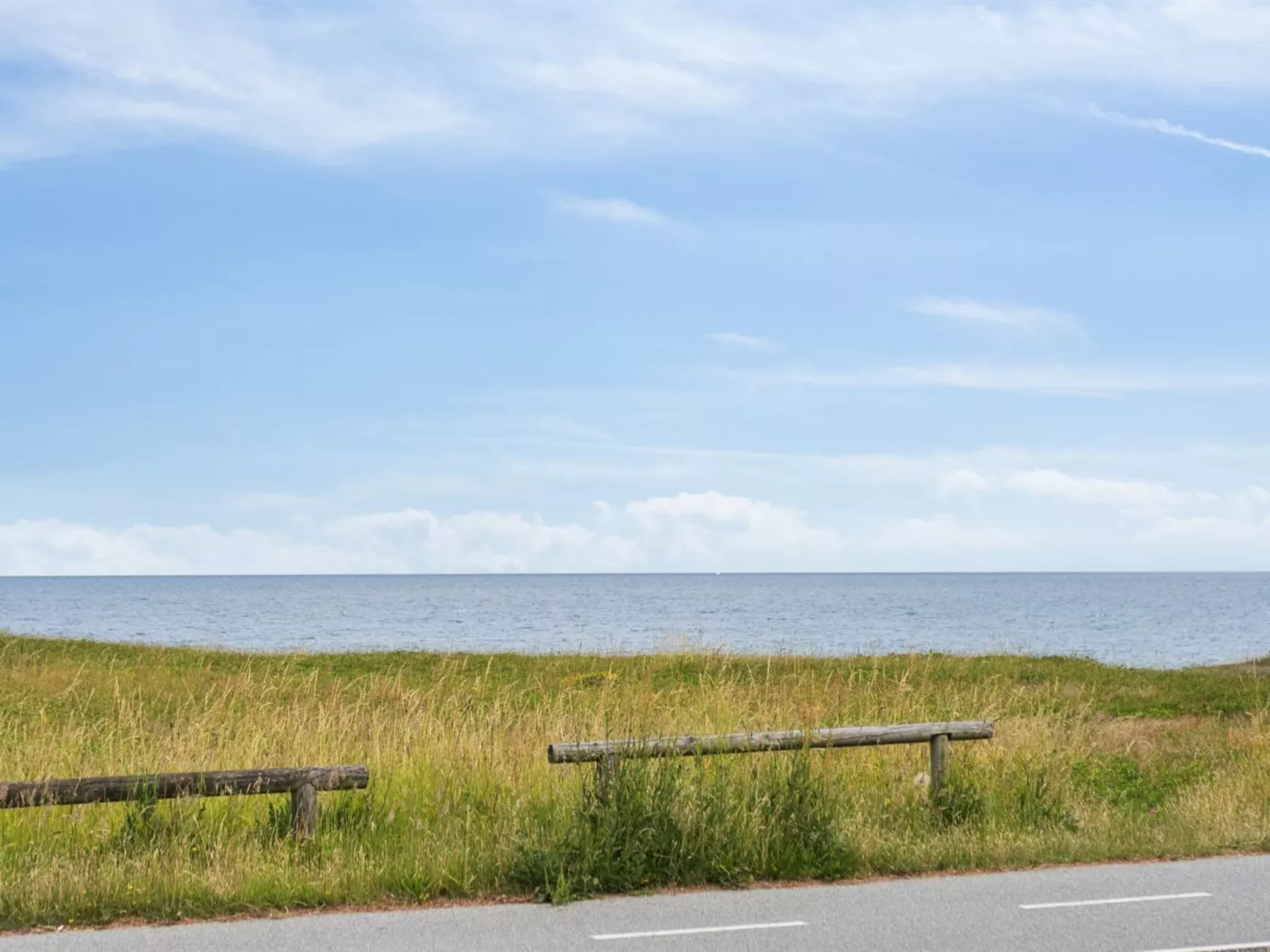 "Torbjörn" - 100m from the sea-Draußen