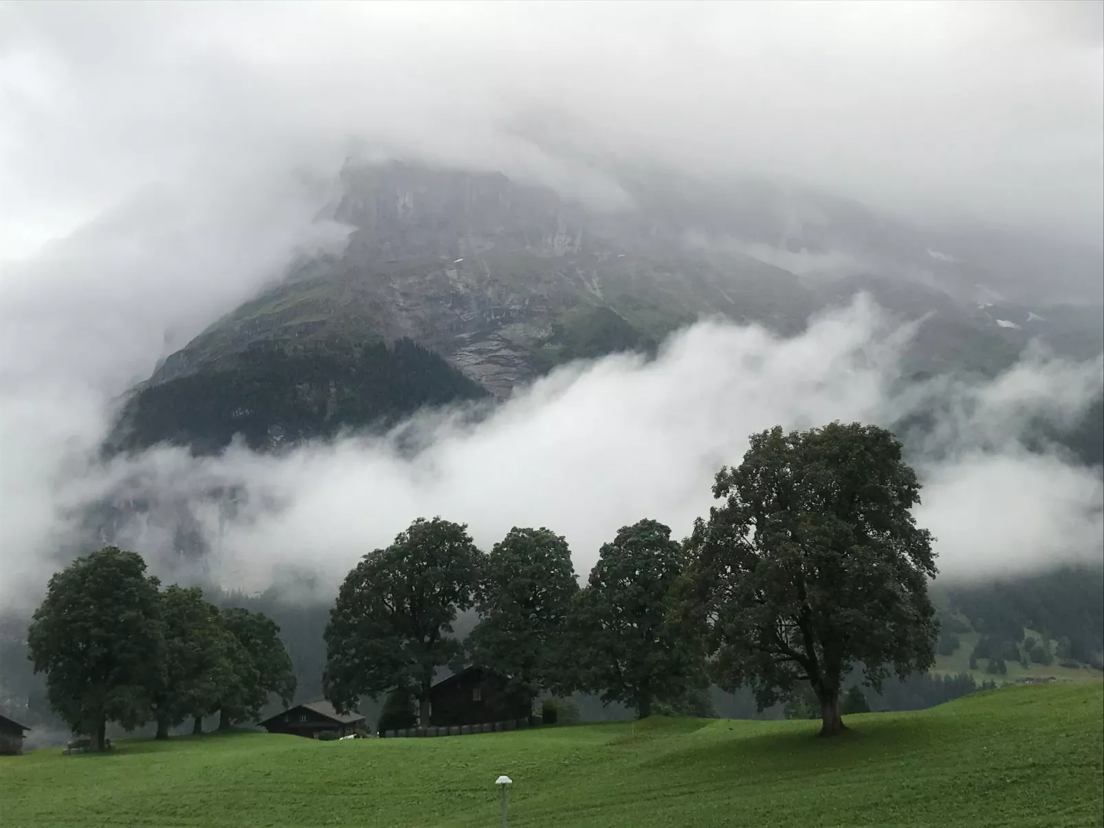 Bodmihus 2 Personen-Draußen