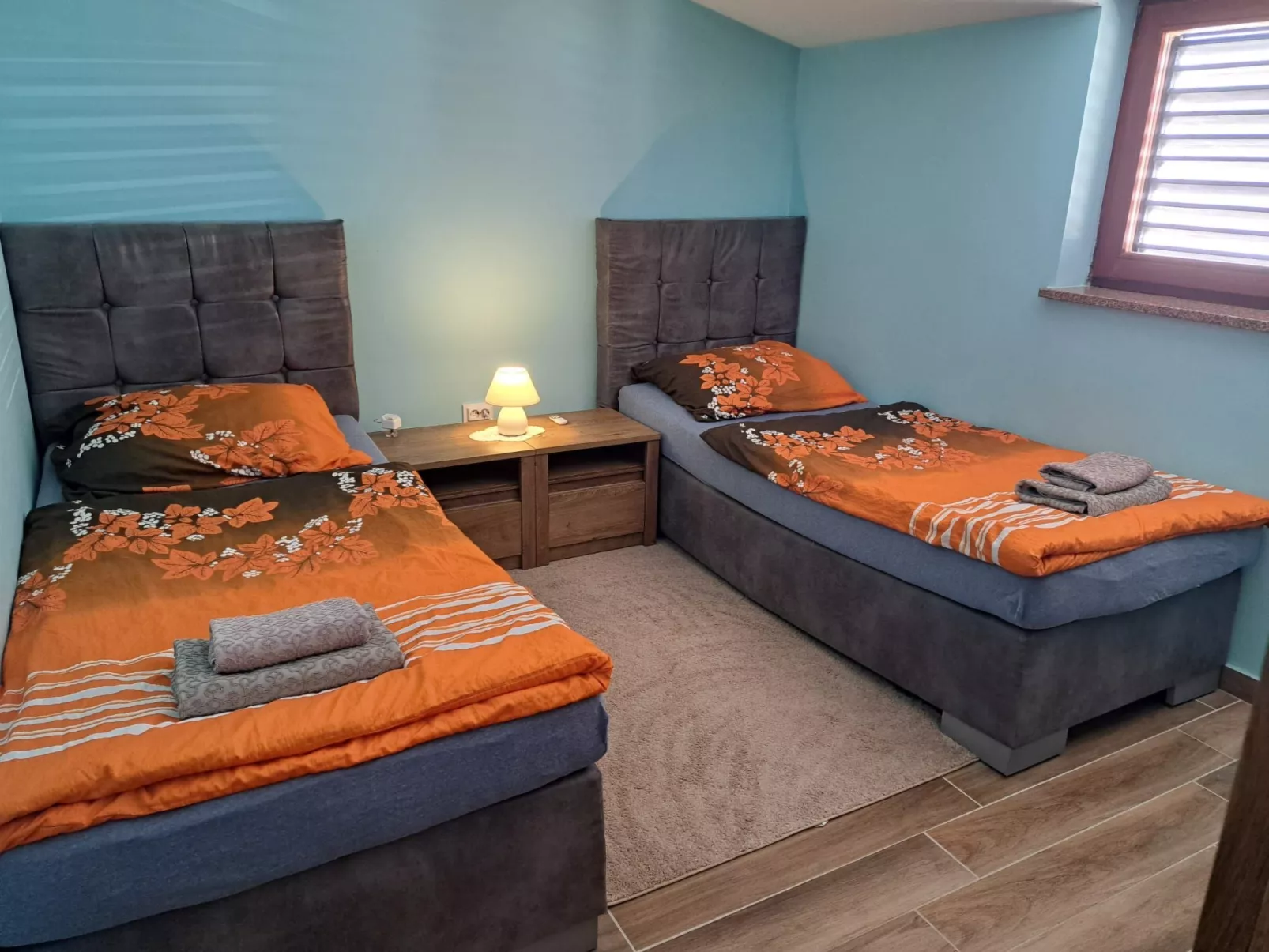 Apartment mit drei Schlafzimmern und Meerblick-Dedans