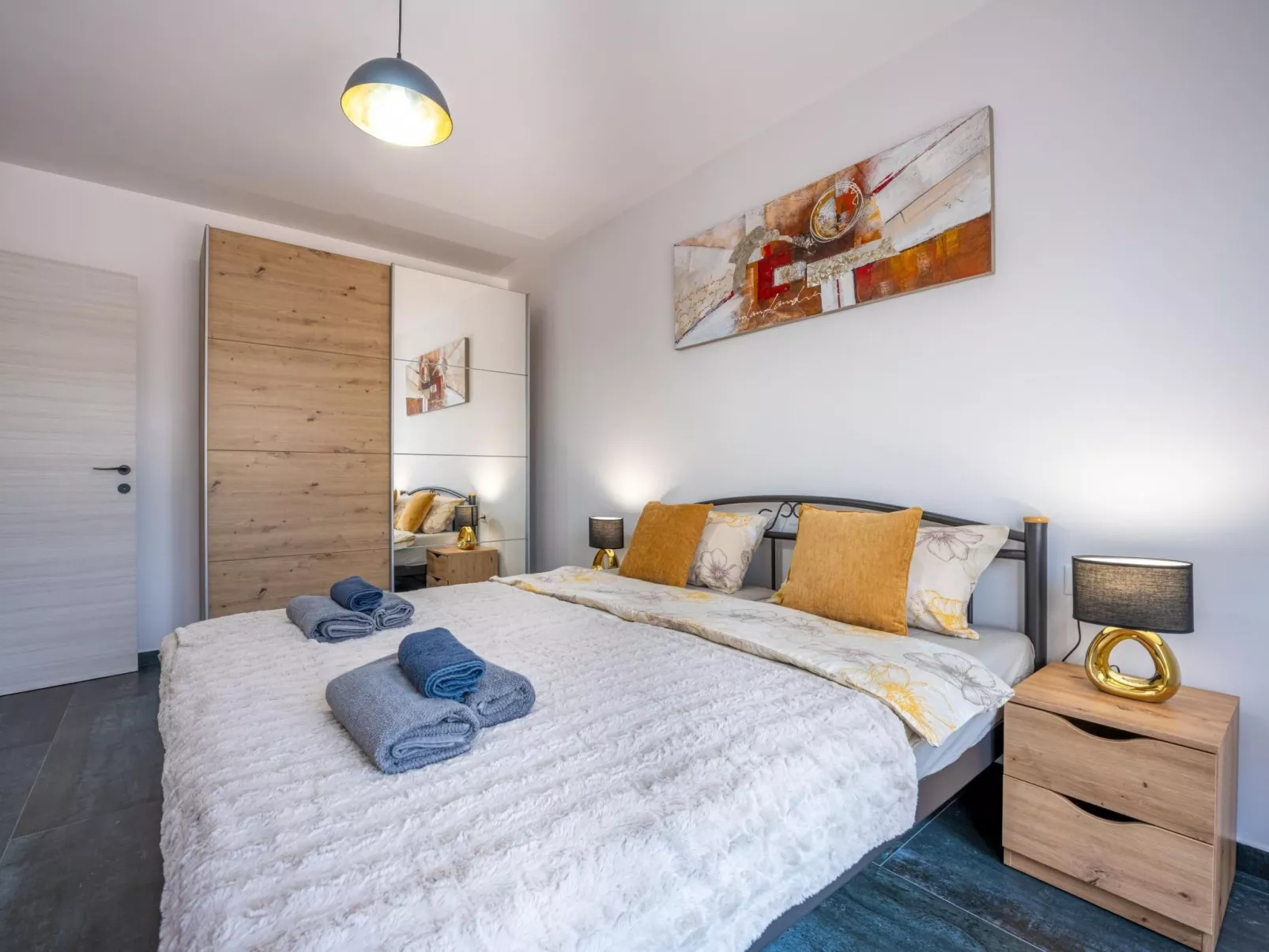 Apartment Rose mit privatem Pool-Inside