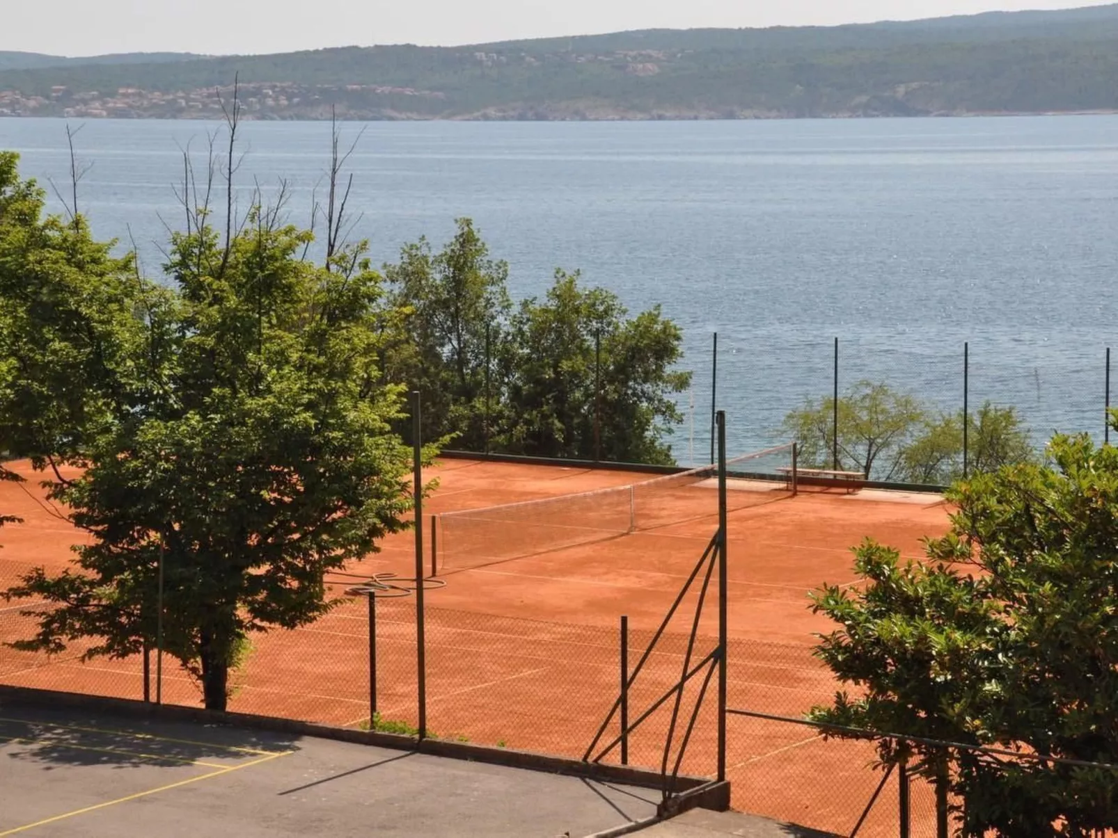 Wohnung mit Balkon und Meerblick-Outside