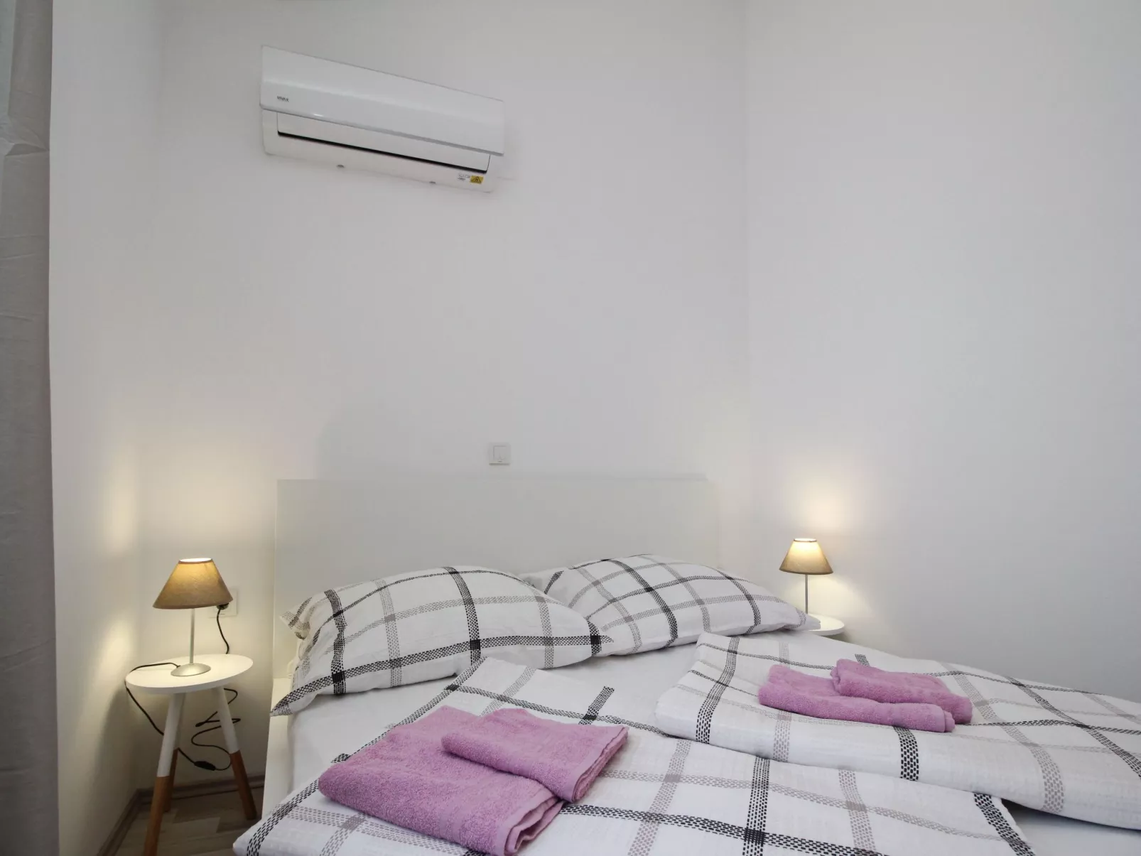 In Baška mit Eigenem Balkon-Dedans