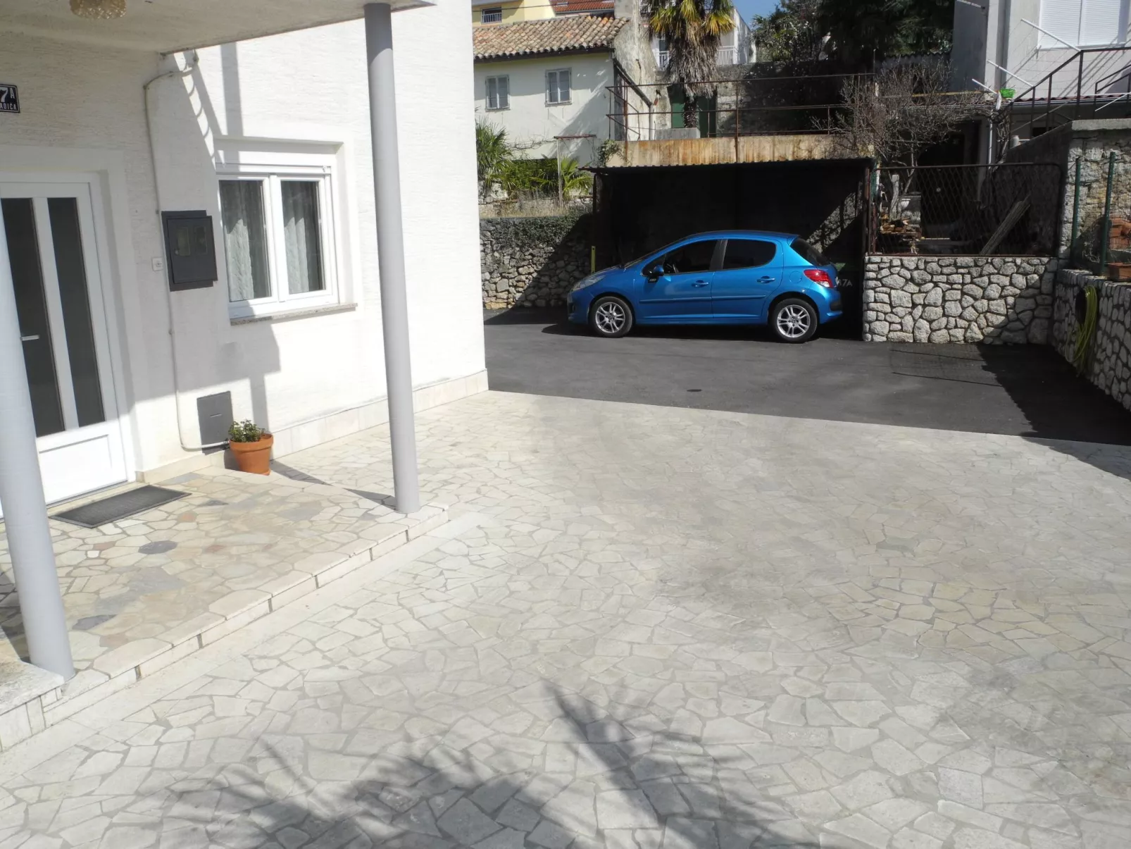 Wohnung für 5 Personen mit Balkon-Outside