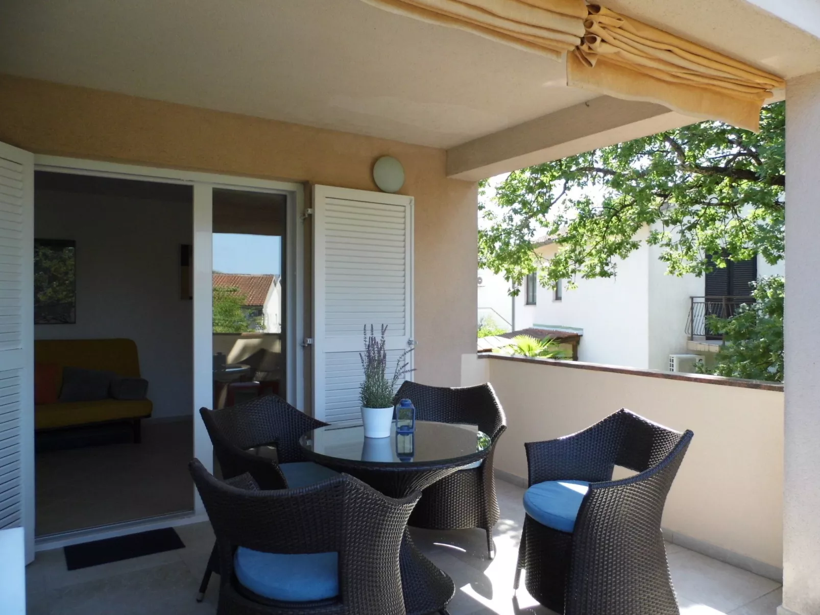 Gemütliche und moderne Wohnung in der Nähe von Meer und Zentrum-Inside