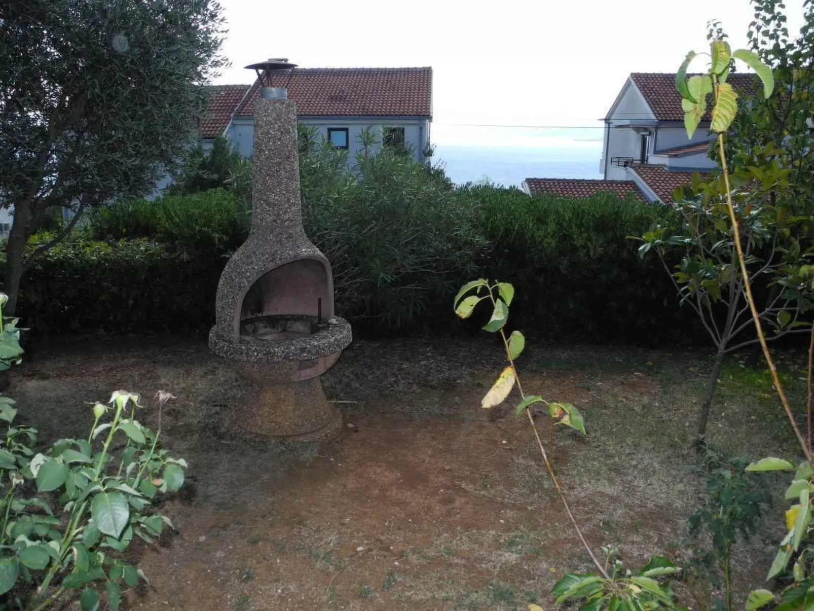 Appartement mit Balkon und Meerblick-Dehors