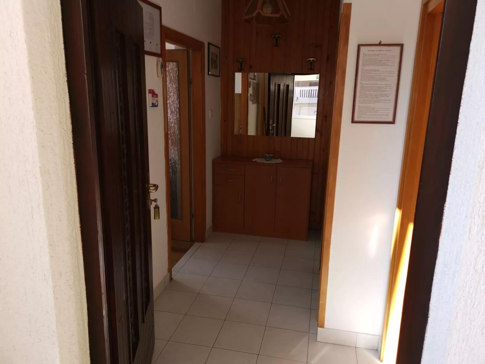 Appartement für 2-3 Personen mit Balkon-Drinnen