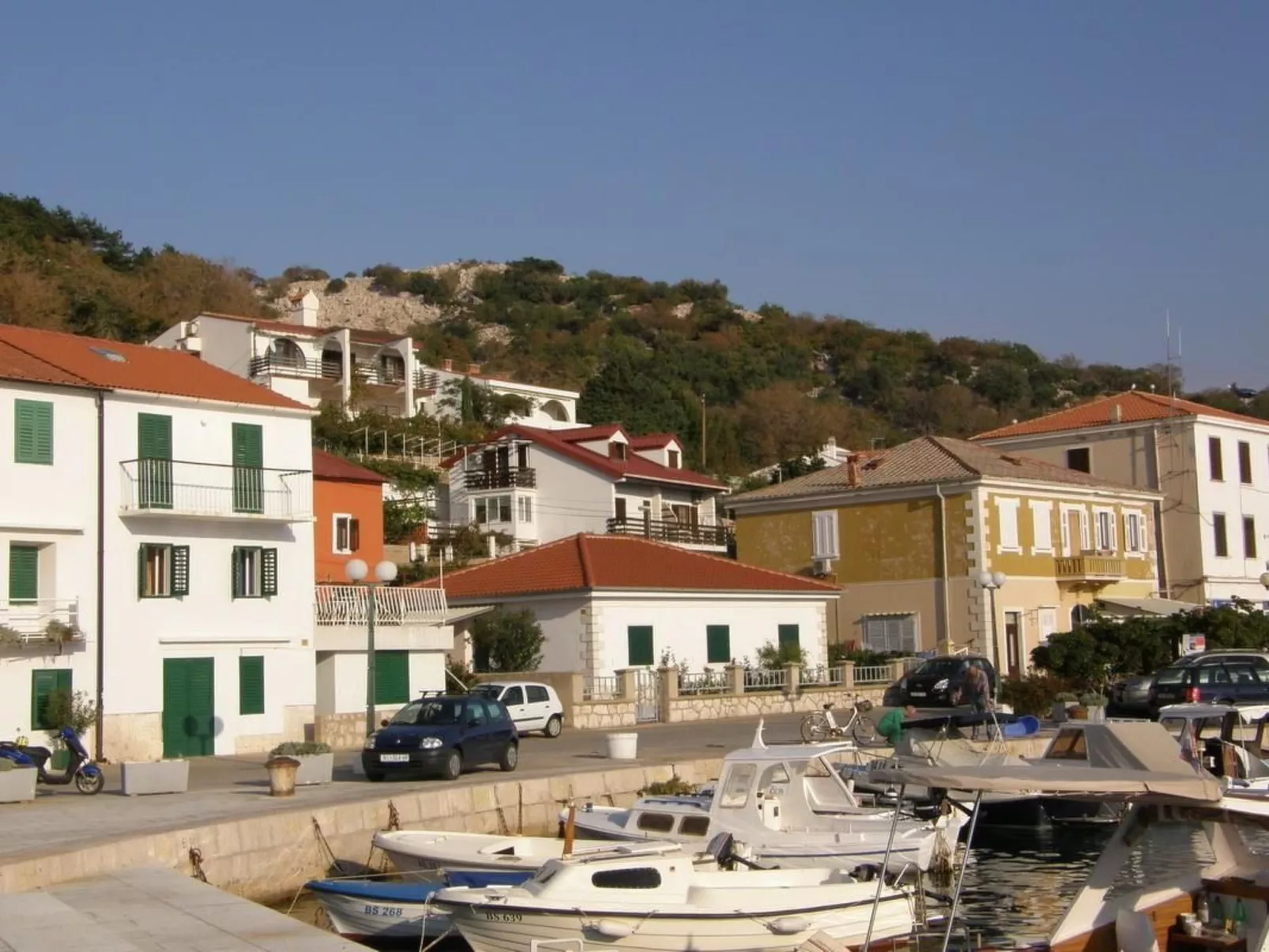 C. Silvija Bs-Outside