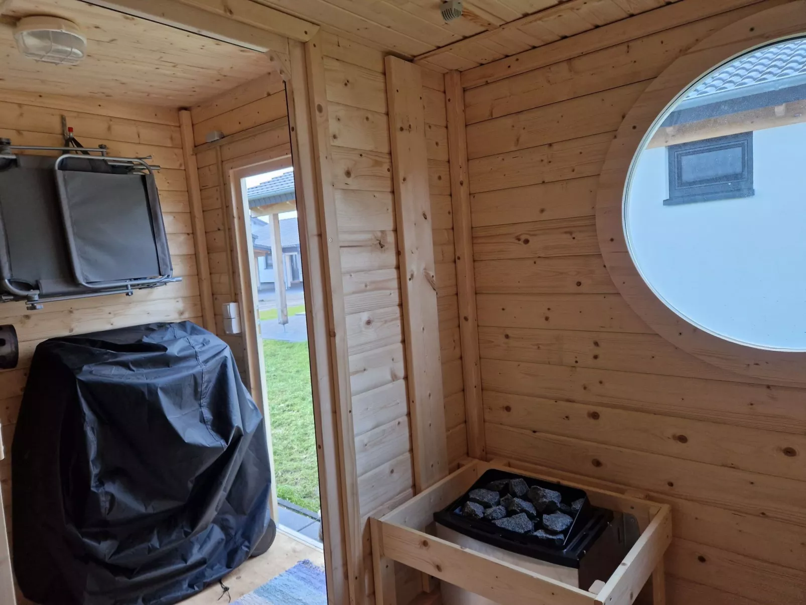 G24 Ferienhaus mit Sauna im eigenen Garten-Image-tags.info