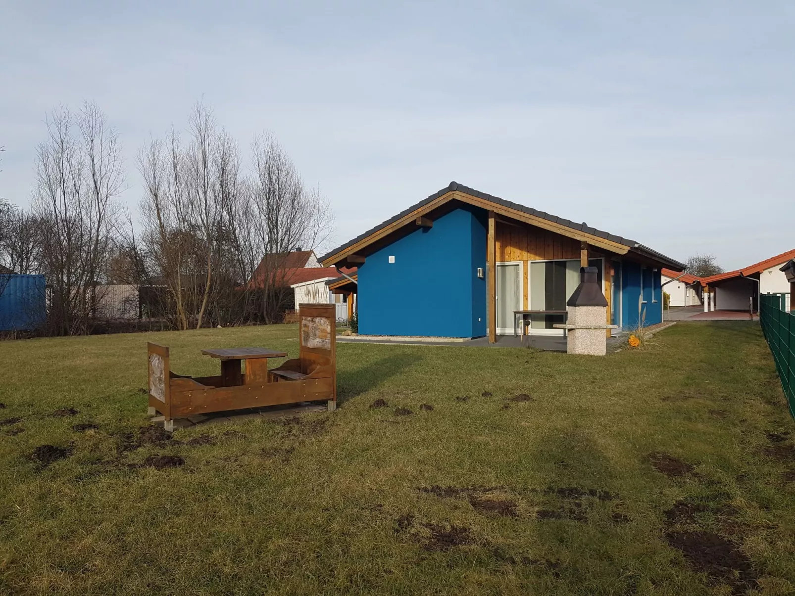 E21 Freistehendes Haus mit Garten und Deichblick-Draußen