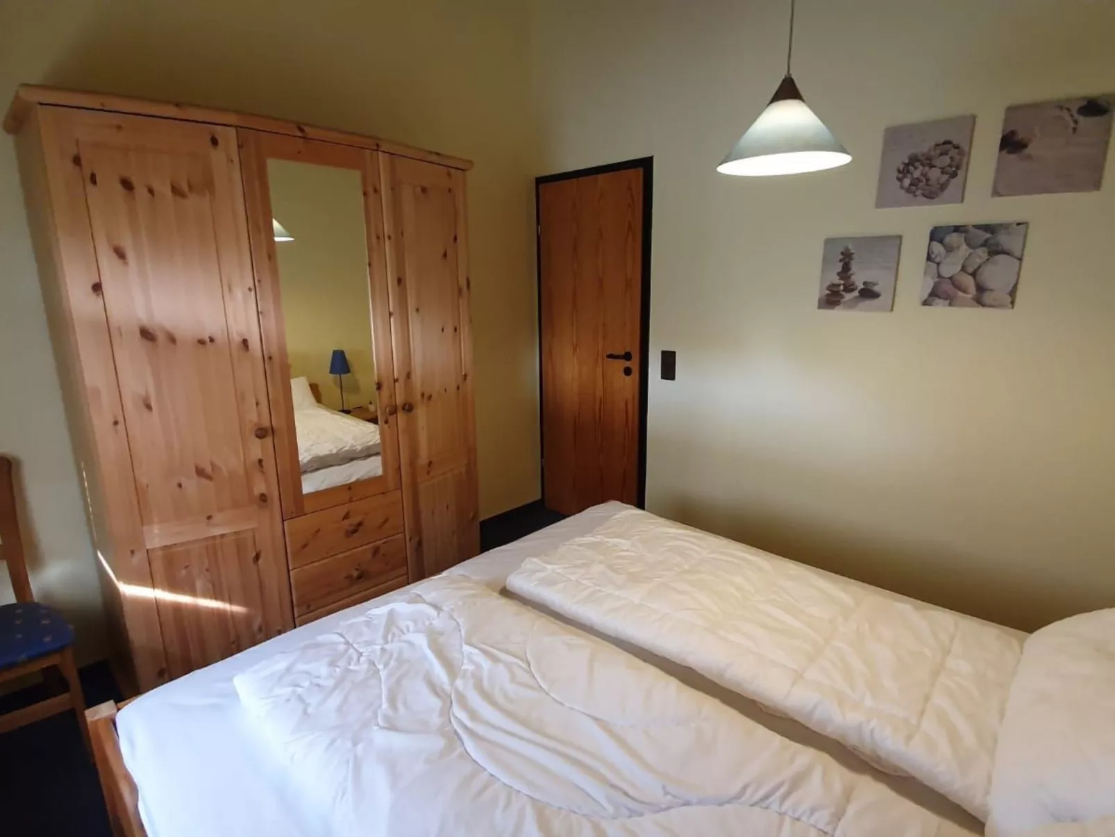 L3 Eingezäuntes Ferienhaus in Eckwarderhörne-Drinnen