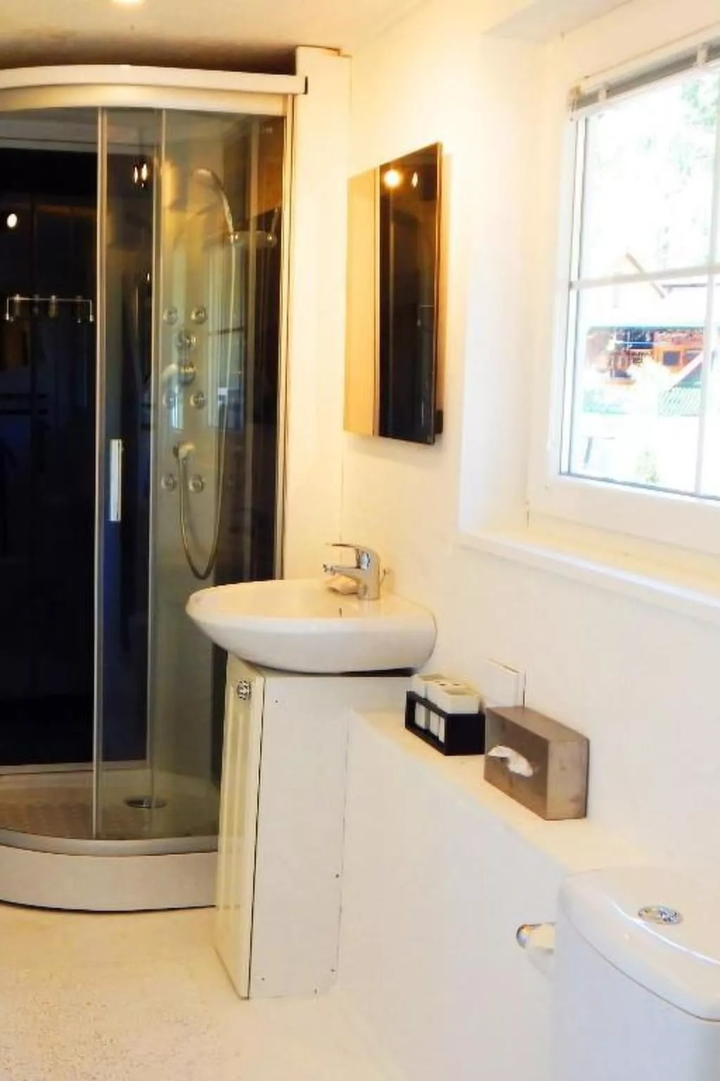 Black & White-Inside