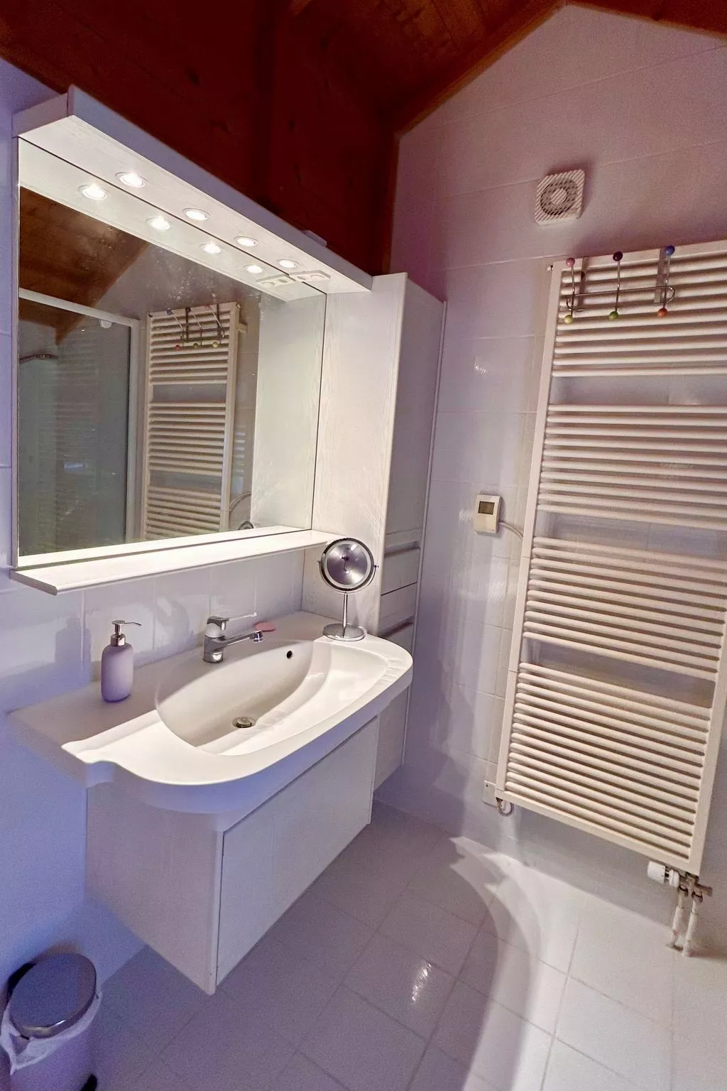 Sonnige Maisonette-Dedans