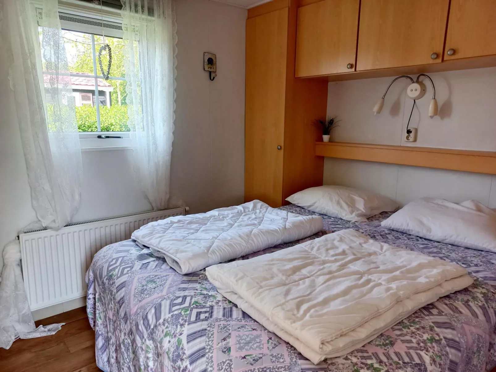 Gemütliches Chalet mit Terrasse-Drinnen