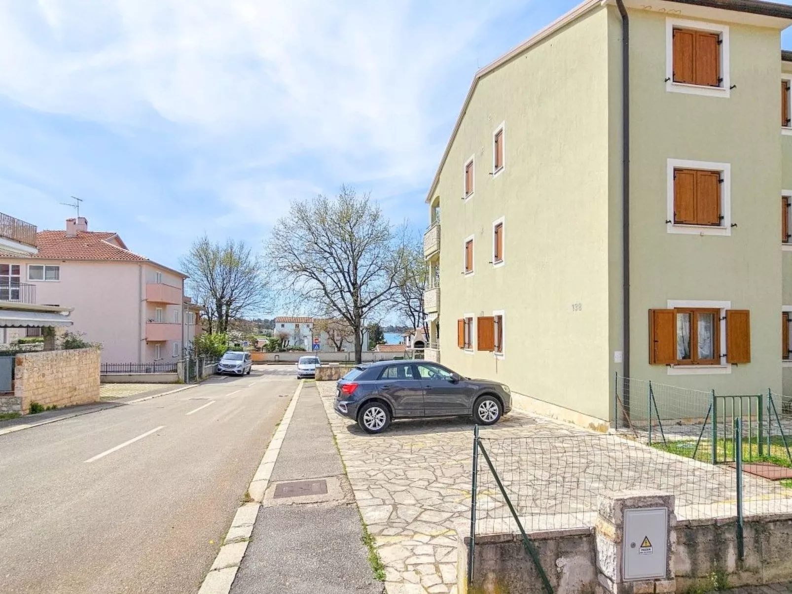 "Fabiola" mit Balkon - Draußen