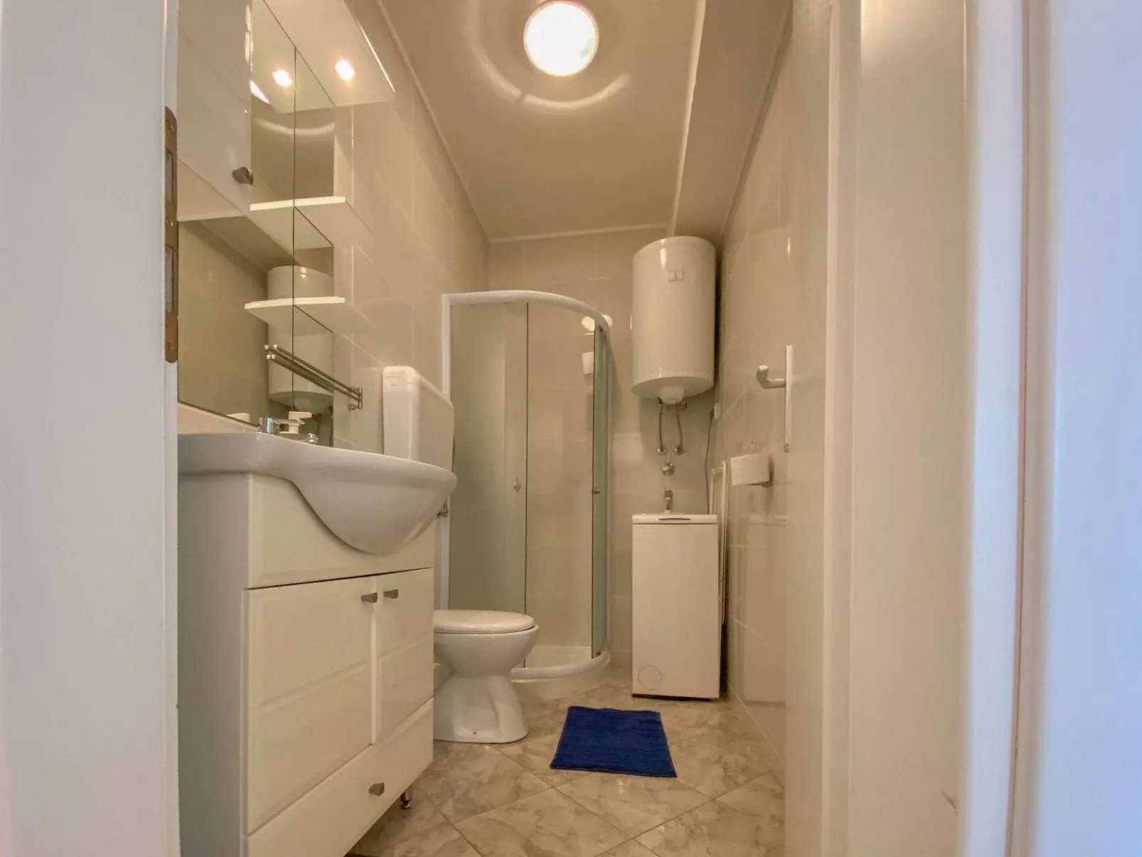 Gemütliche Ferienwohnung Libera-Drinnen