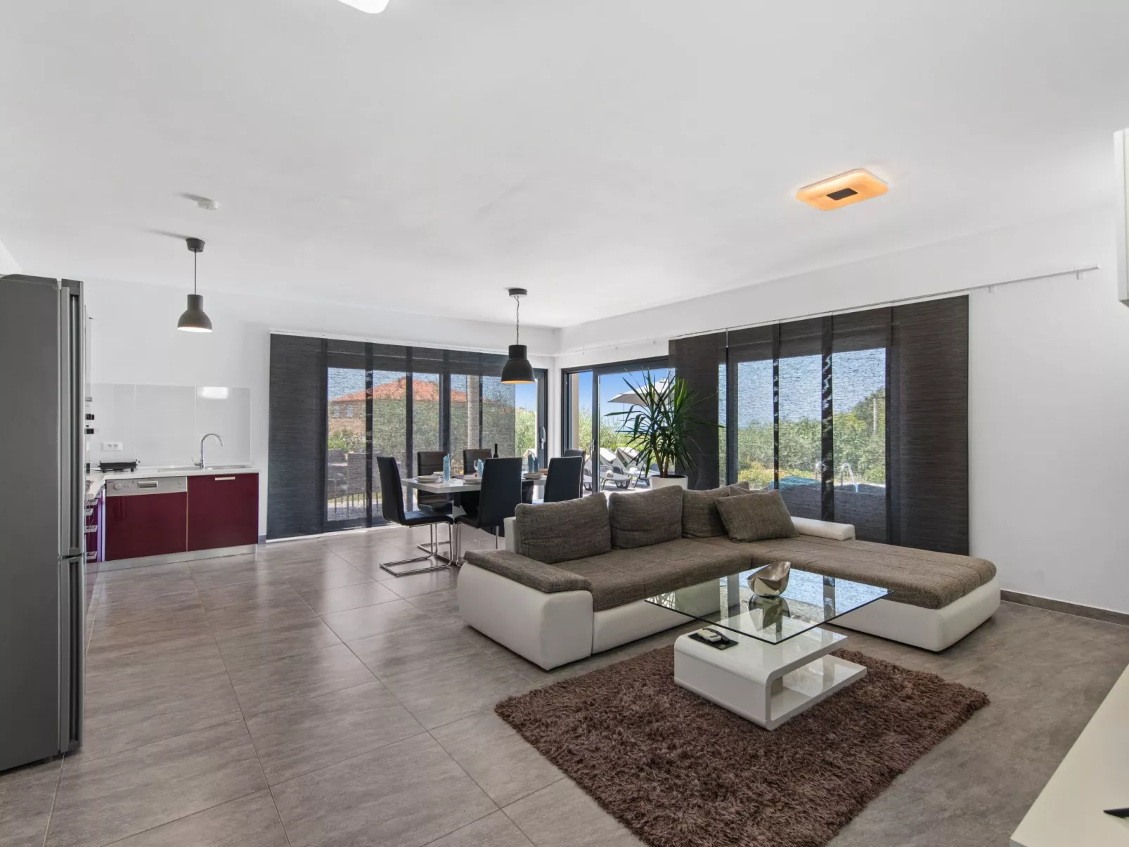 Wunderschönes Ferienhaus in Bužinija mit Pool-Drinnen