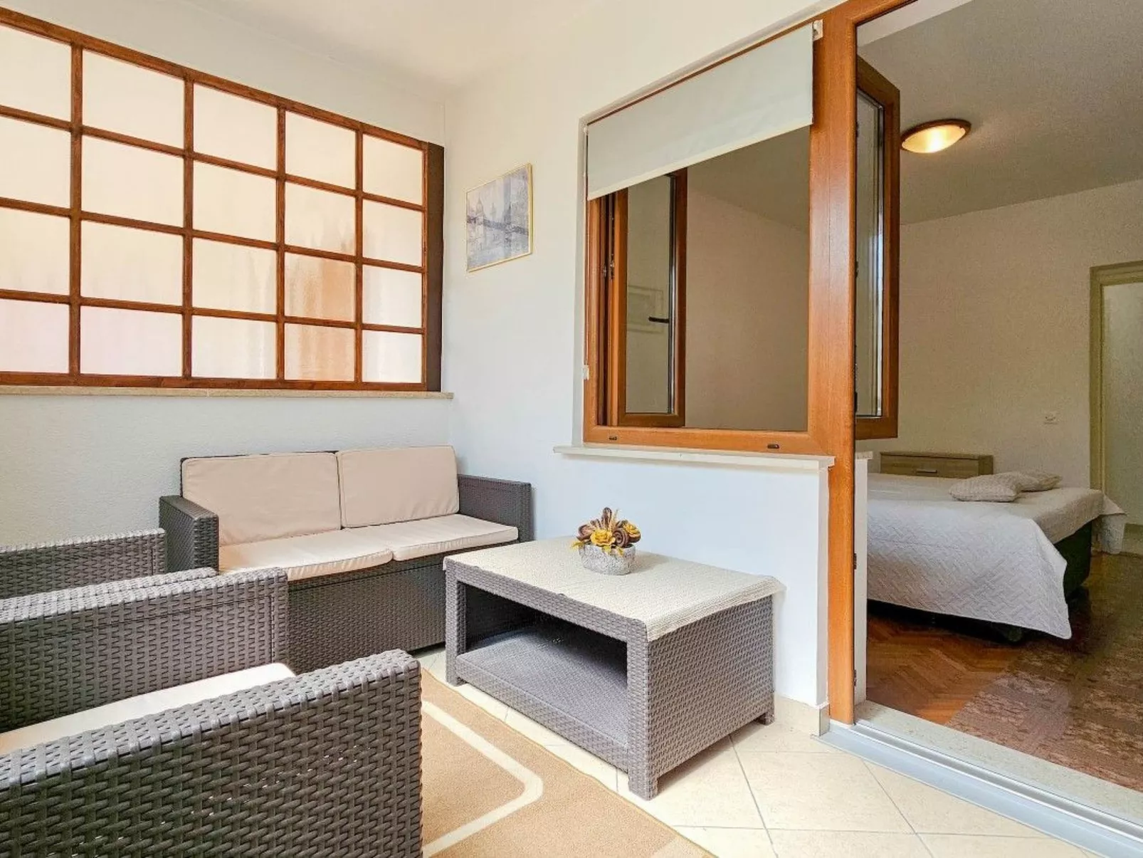 Wohnung 80m vom Meer mit Terrasse-Drinnen