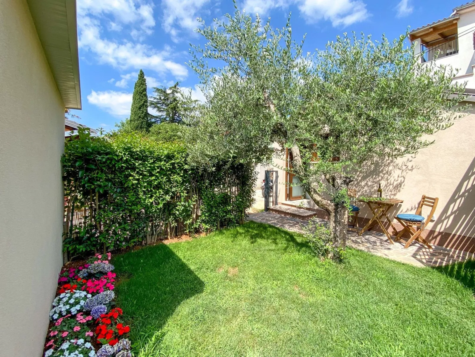 Gemütliches Studioappartement Doris-Draußen