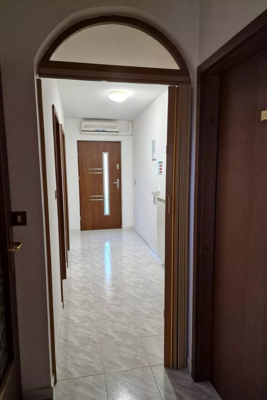 Wohnung Pri stari murvi-Drinnen