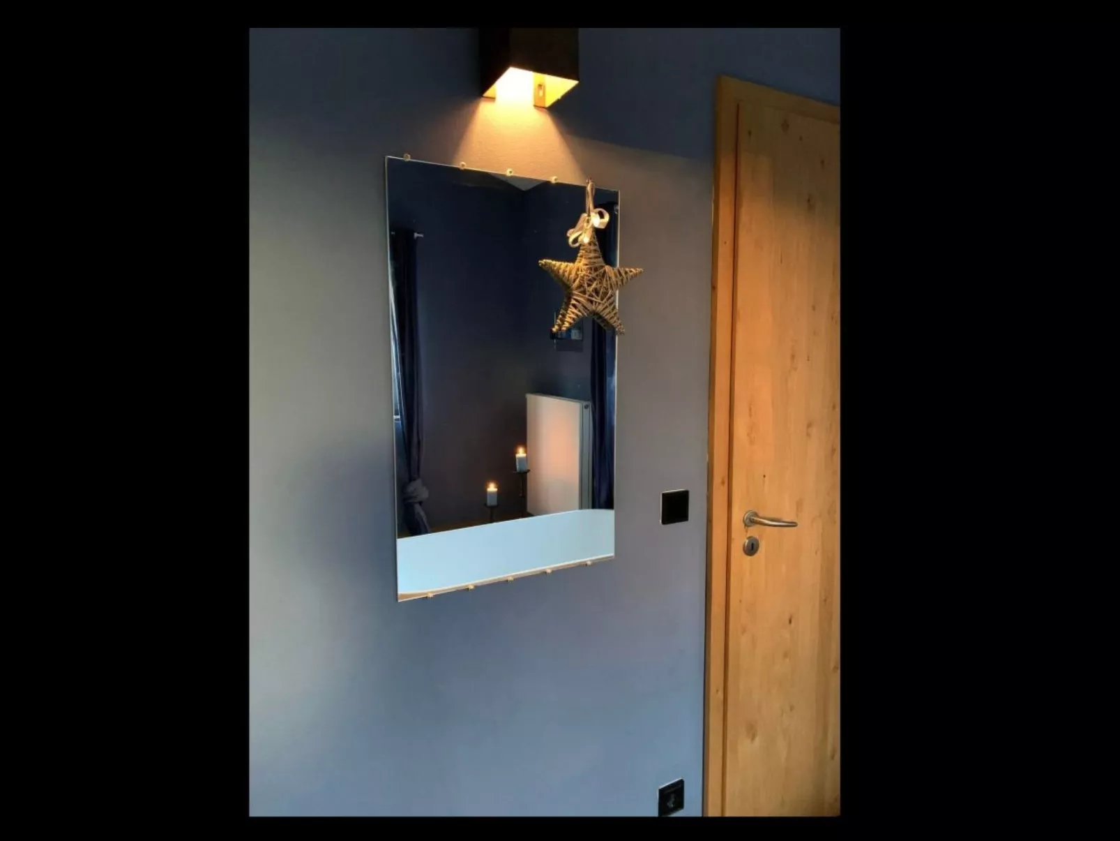 Leo's Loft-Image-tags.info