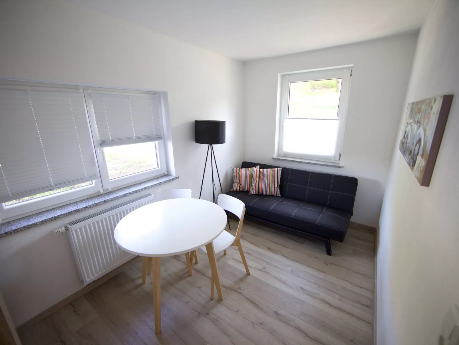 Helle und moderne Ferienwohnung mit Terrasse-Inside