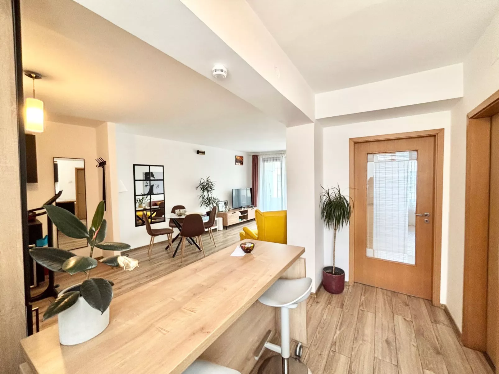 Opera Sunrise zentrale moderne Balkonwohnung-Dedans