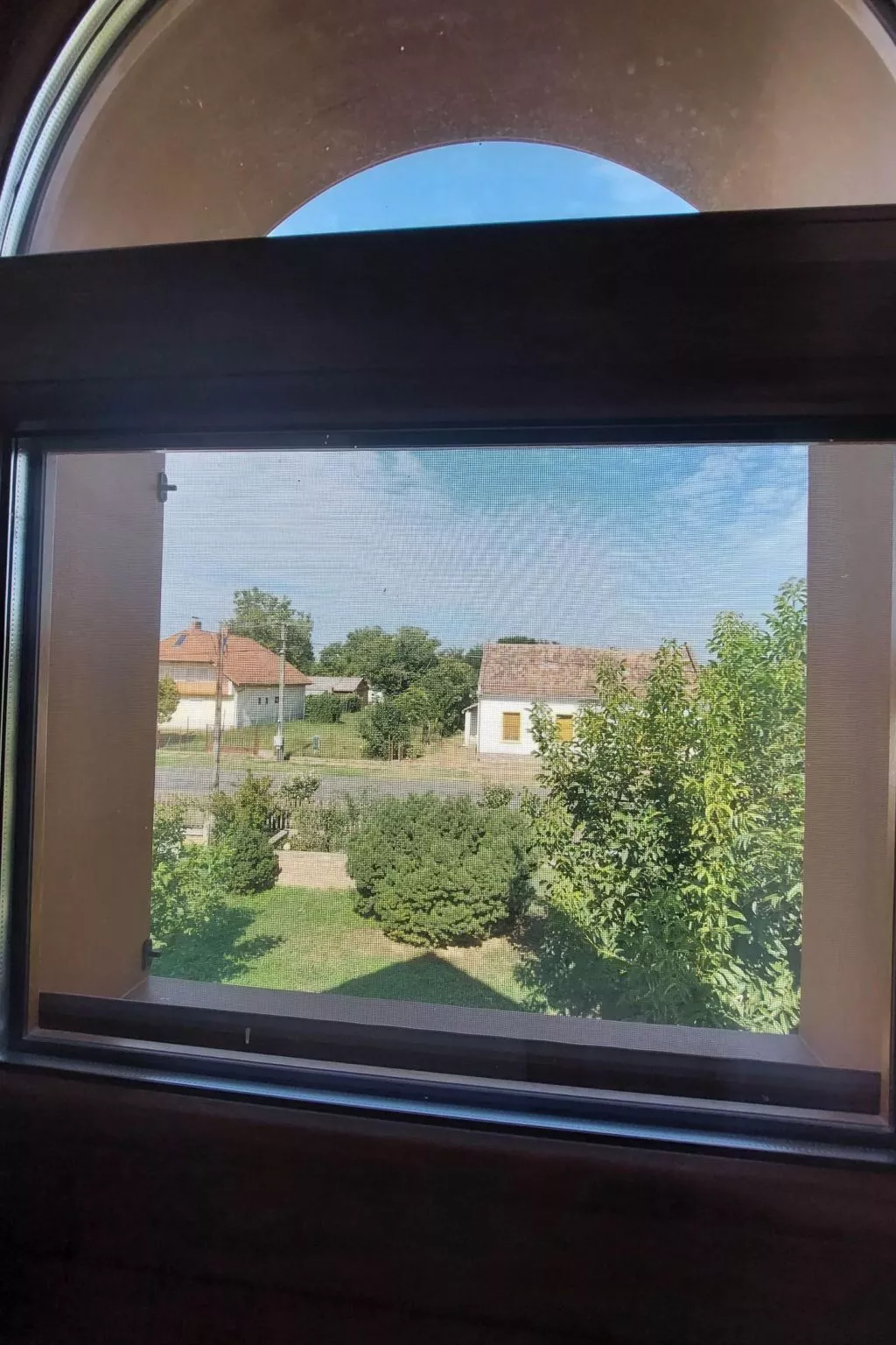 Schöne Ferienwohnung in ruhiger Lage-Dehors