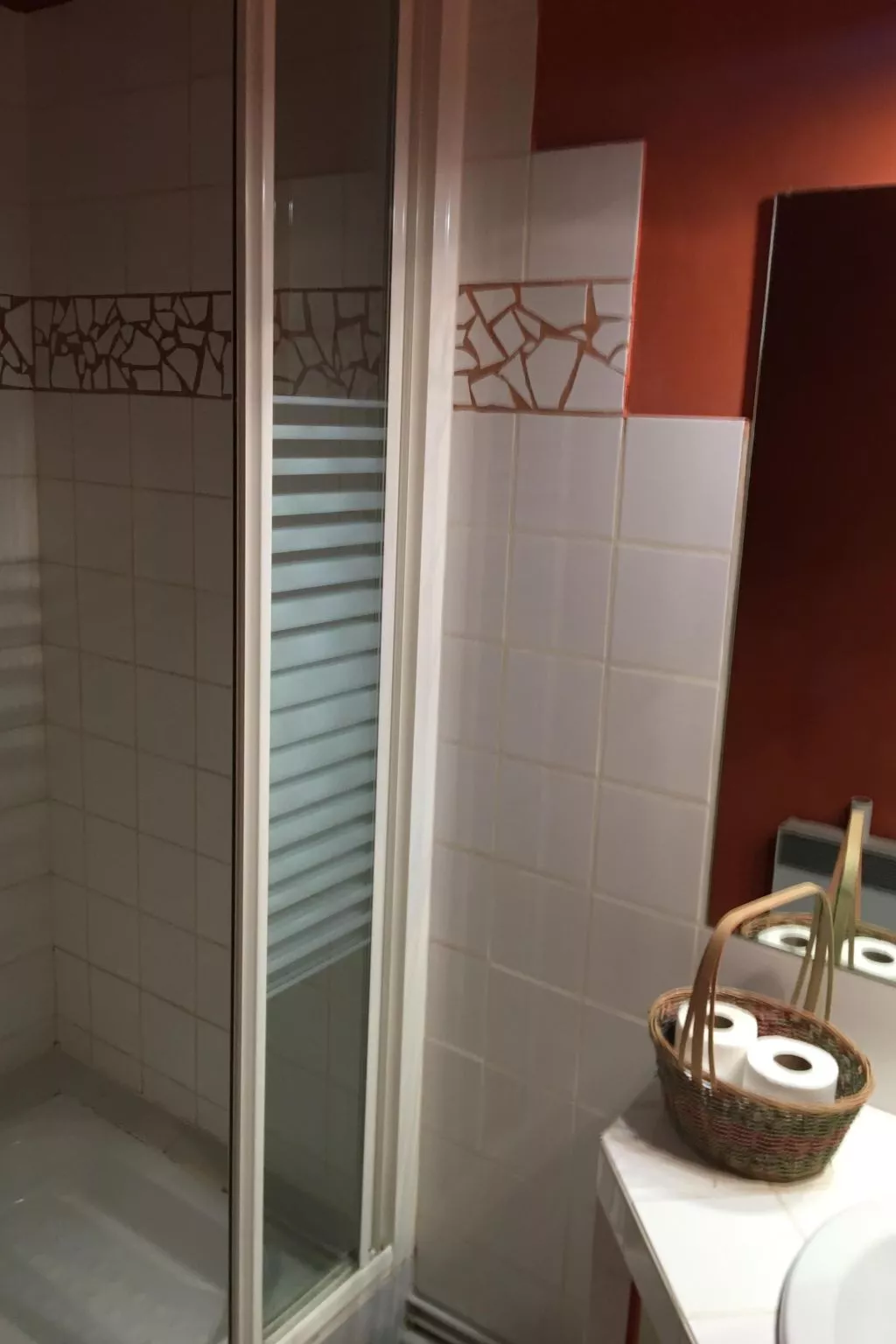 HAUS 3 SCHLAFZIMMER 3 BÄDER-Drinnen