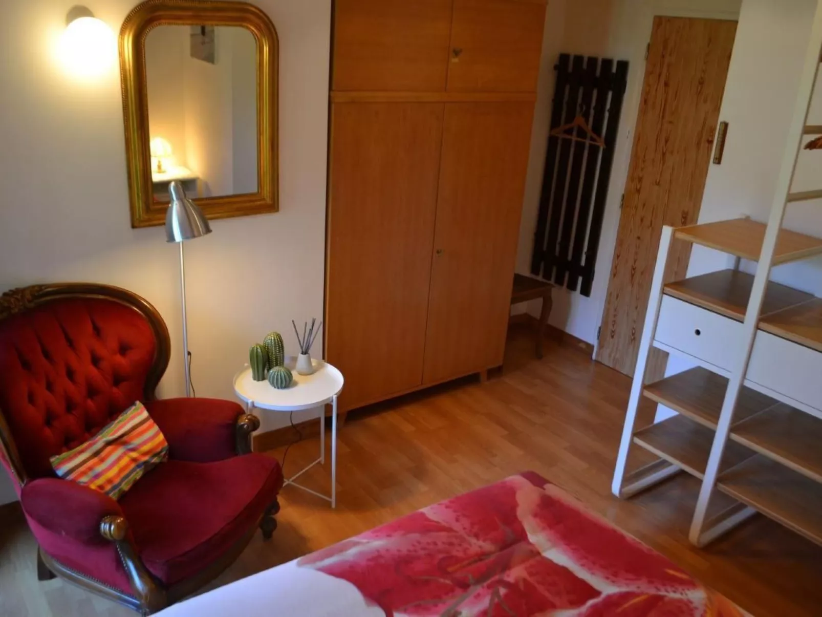 Gemütliches Haus mit Garten für 6 Pers.-Drinnen