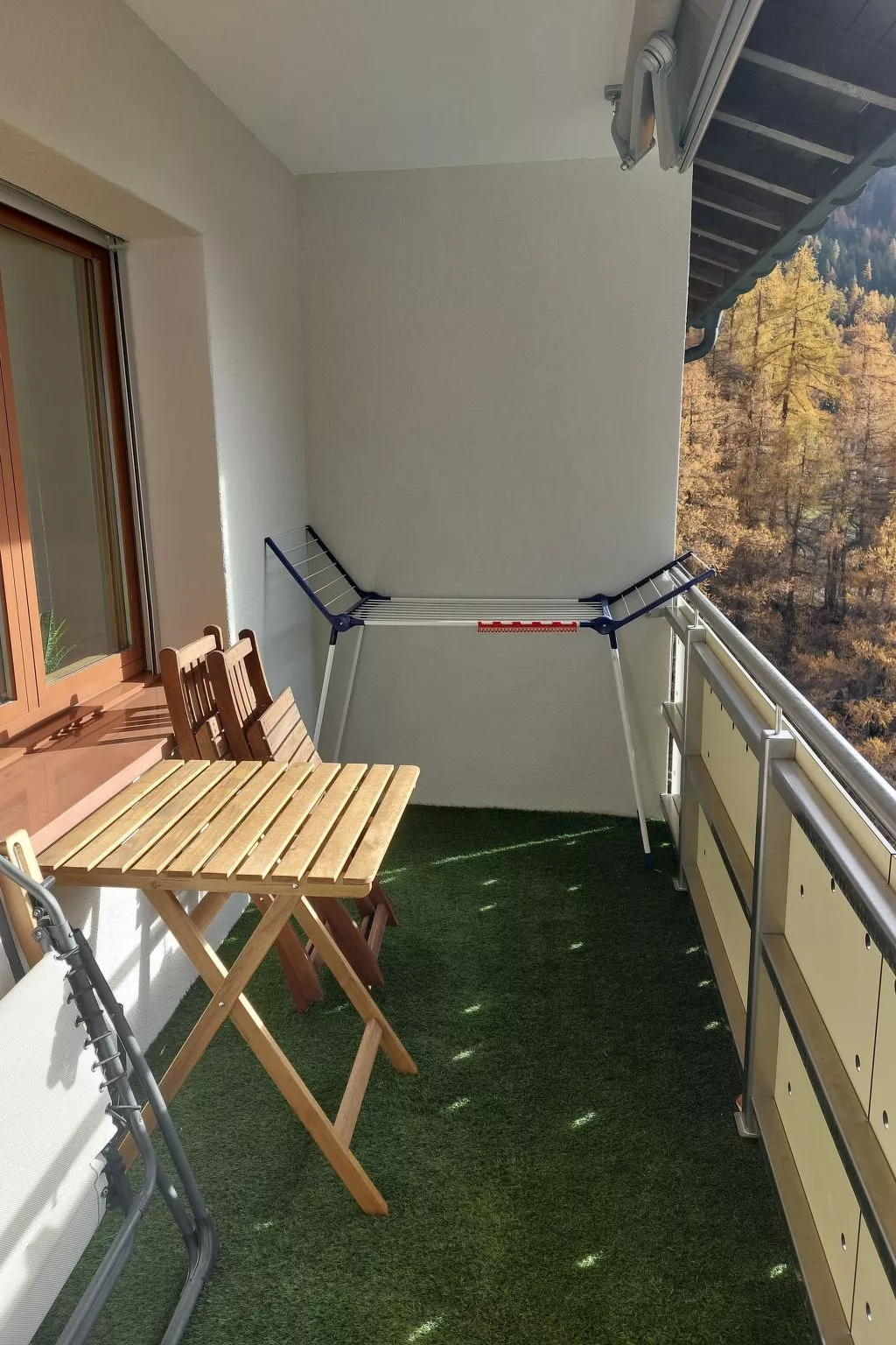 Renoviertes Studio mit mäjestätischer Aussicht-Dedans