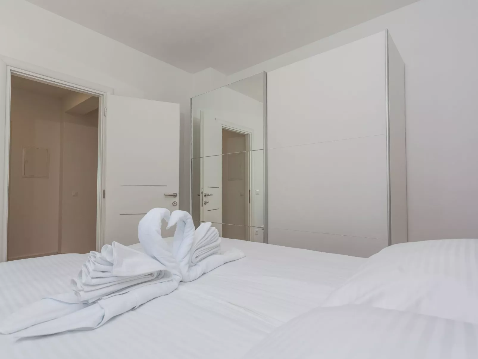 Wunderschöne Ferienvilla Lomari-Image-tags.info