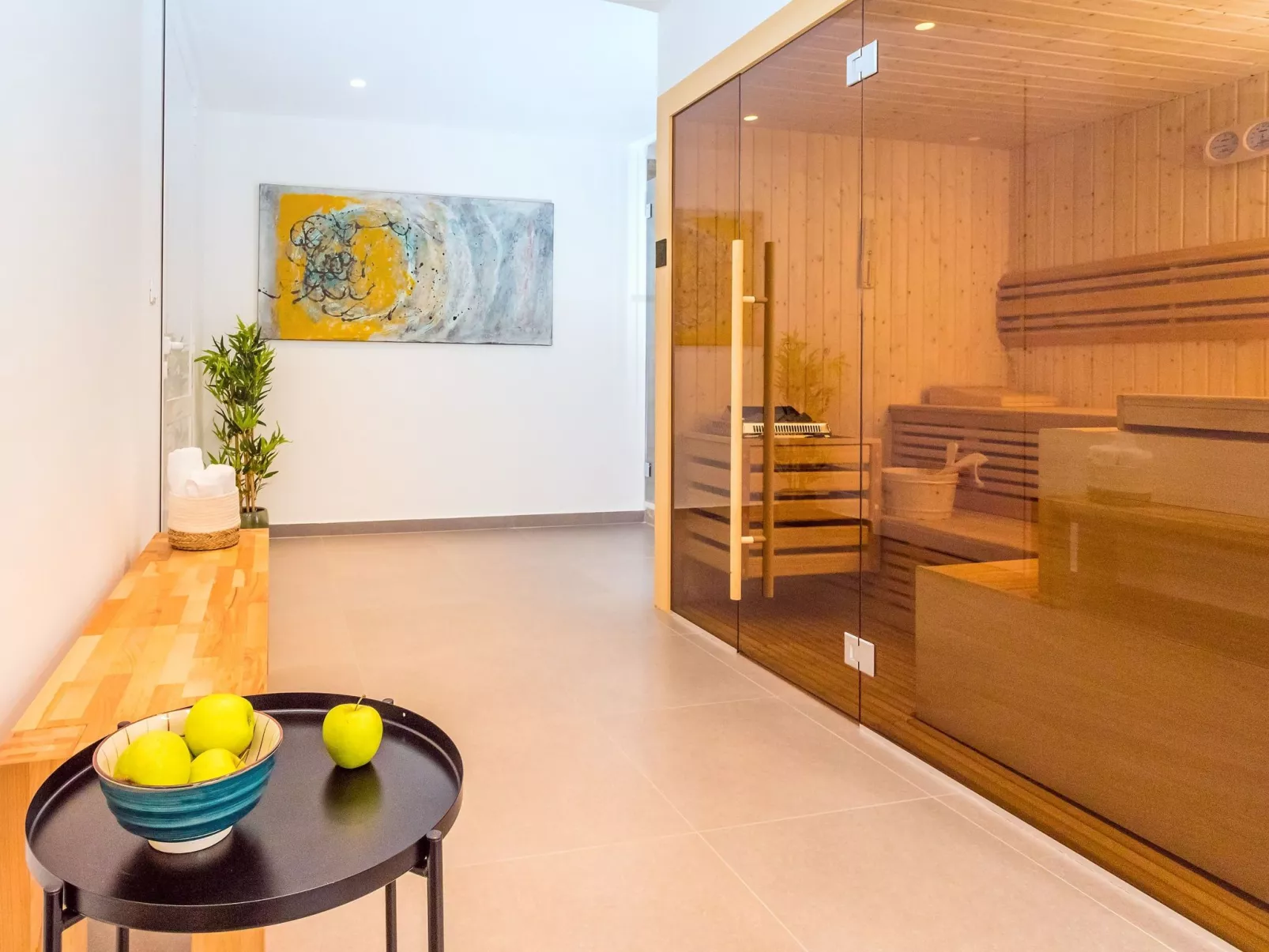 In Mimice mit tollem Pool und Meerblick-Inside