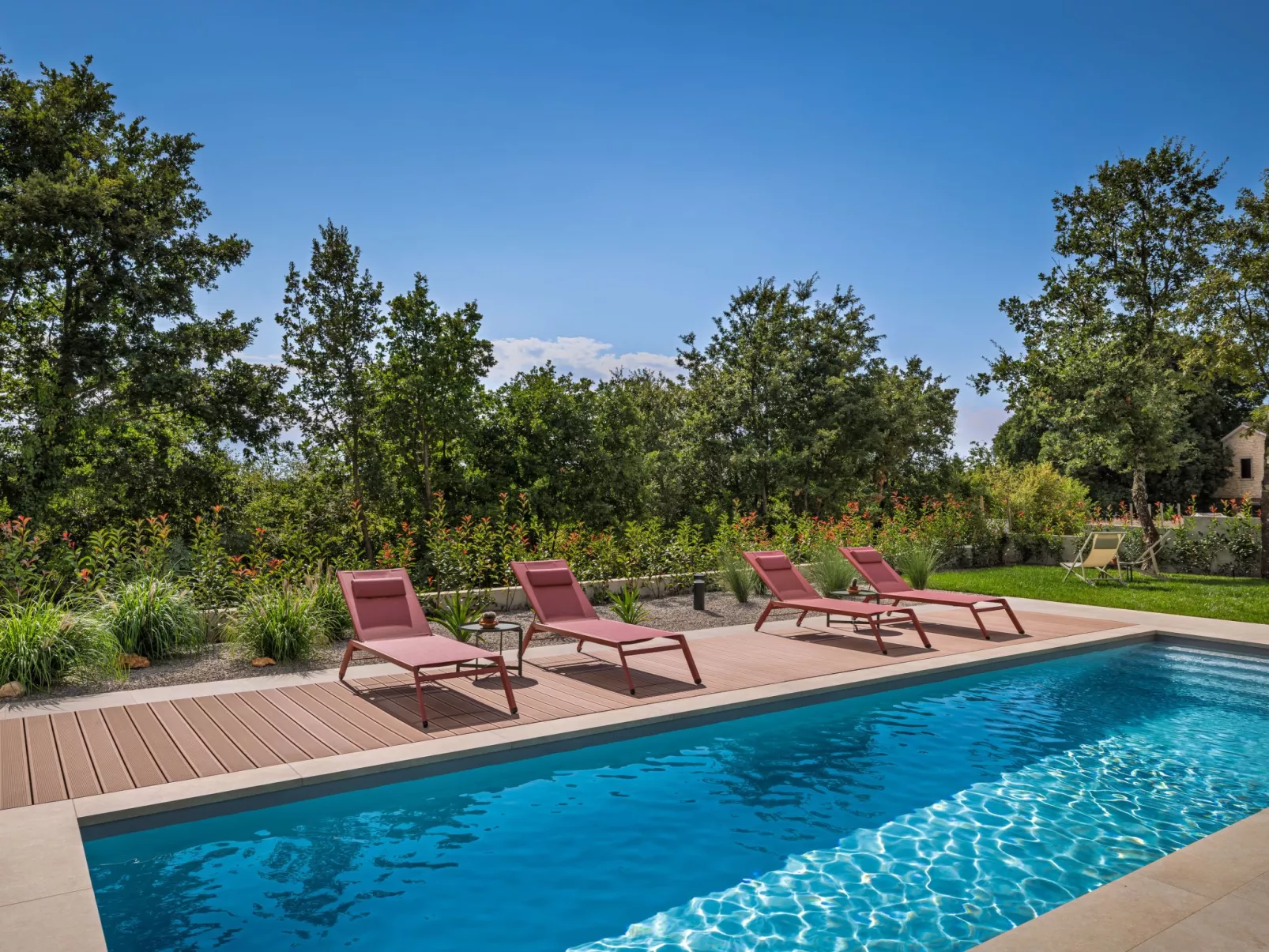 Design Villa Nux für 5 Personen mit beheiztem Pool-Dehors