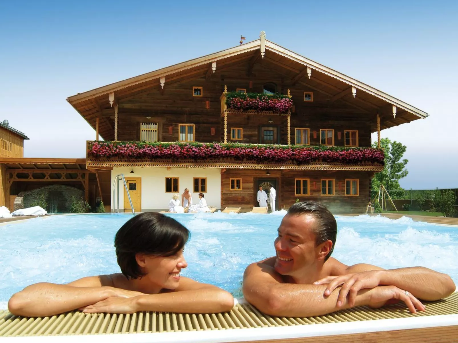 Herrliche Ferienwohnung mit Grill und Garten-Draußen