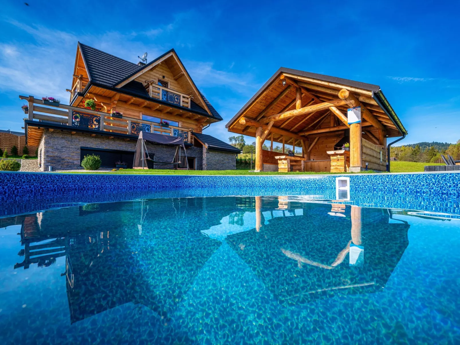 Mit Entspannung im Jacuzzi-Image-tags.info