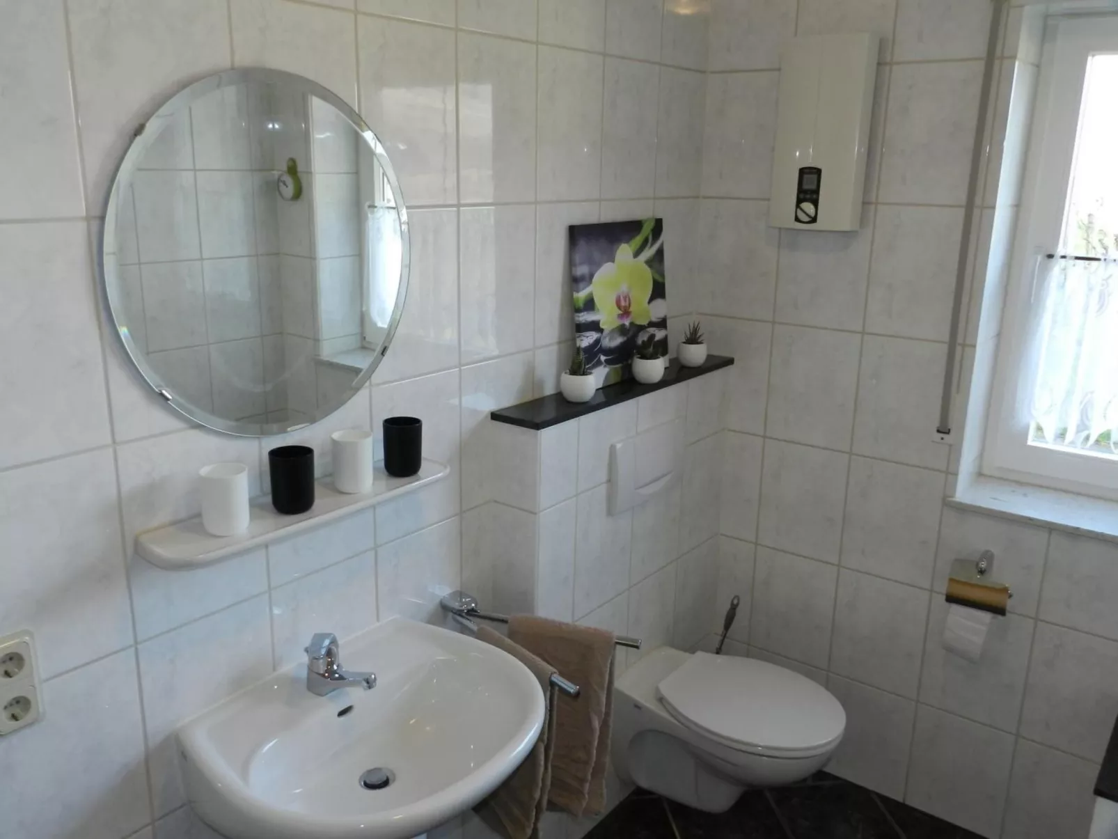 Schöne Ferienwohnung mit Terrasse und Moselblick-Dedans