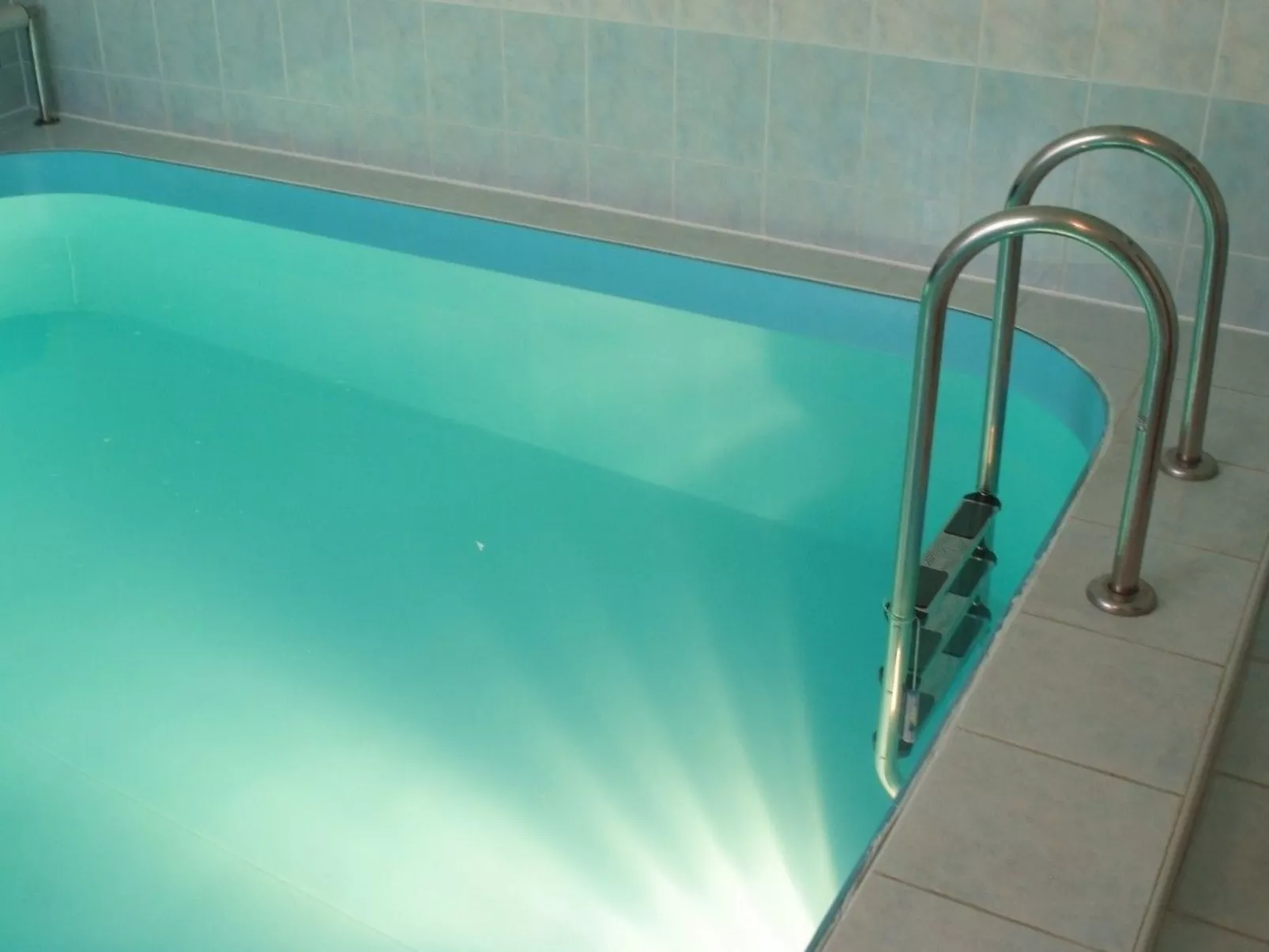 Mit Garten und Pools-Inside